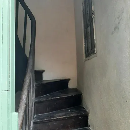 Les Madeleines