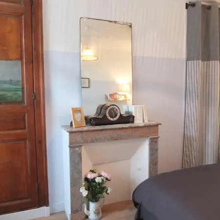 Les Madeleines カロル