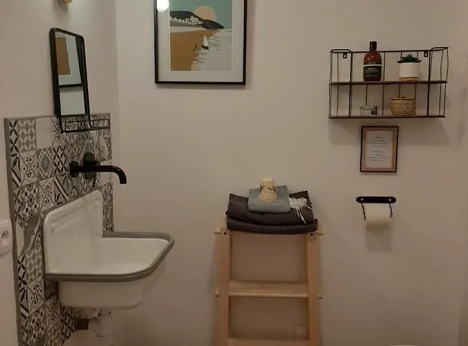 Les Madeleines Apartment Carolles